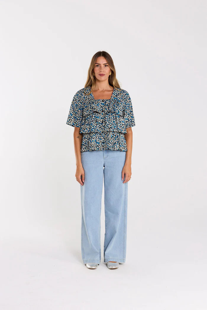 layered womans top, short length, floral and cotton