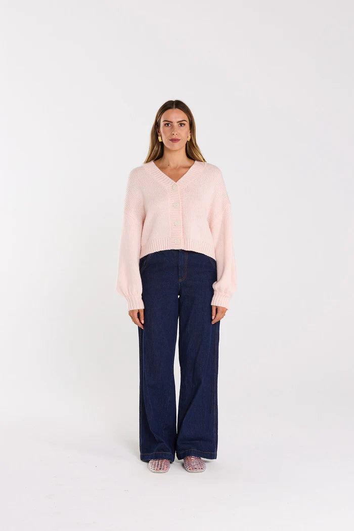 pink cardigan with blend of Wool and Alpaca.short length