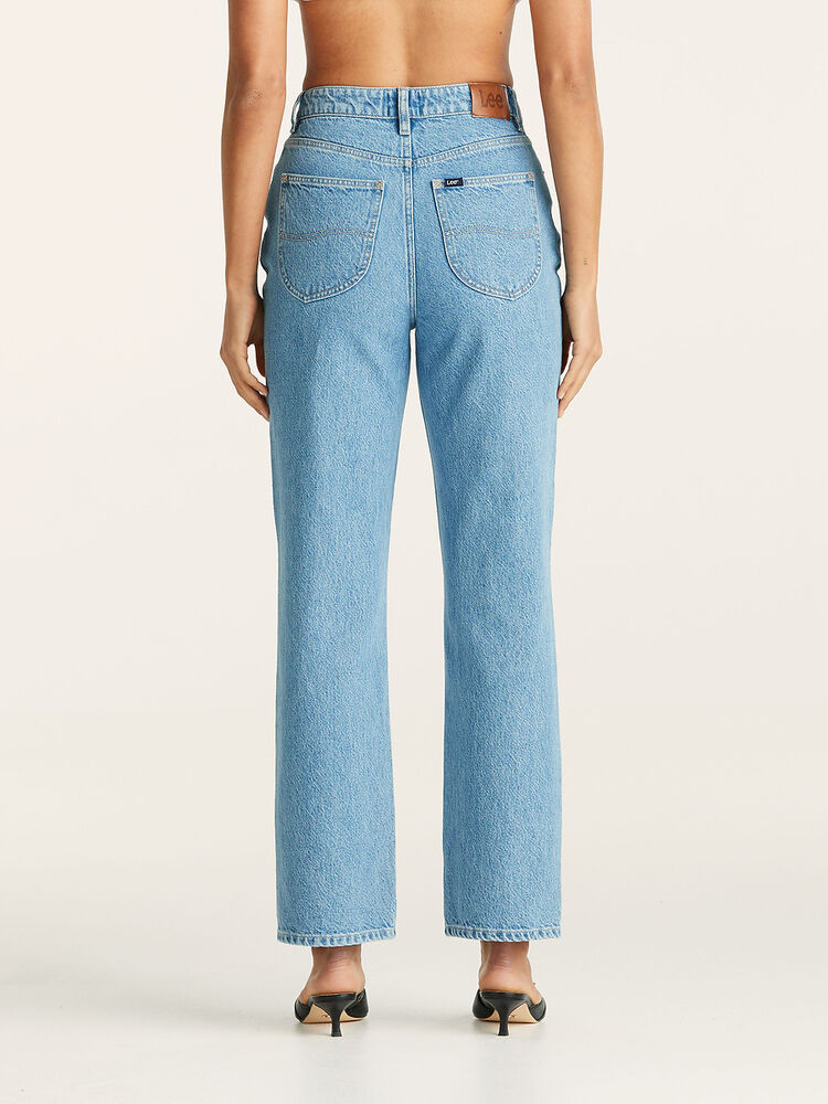 Lee High Straight Jean // Petite Brooklyn Blue