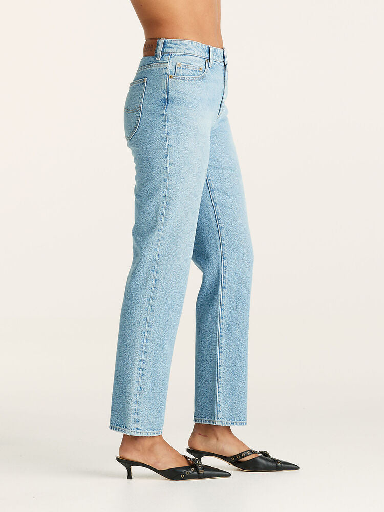 Lee Denim made from cotton and mid slim fit.