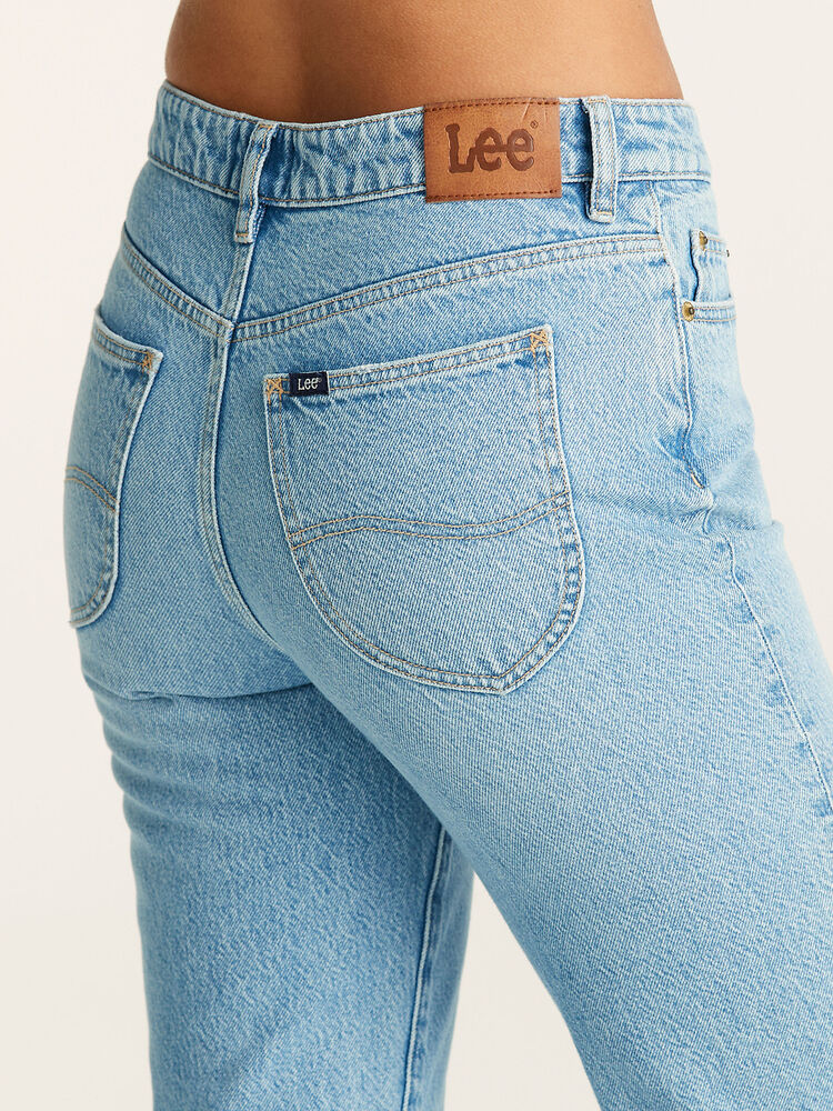Petite Jeans, slim straight leg and mid rise fitted