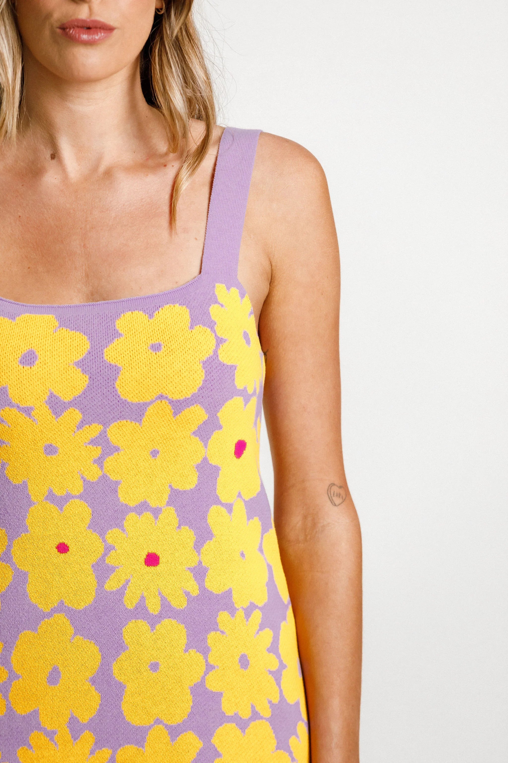 Lilac and yellow dress Square neckline with thick straps dress