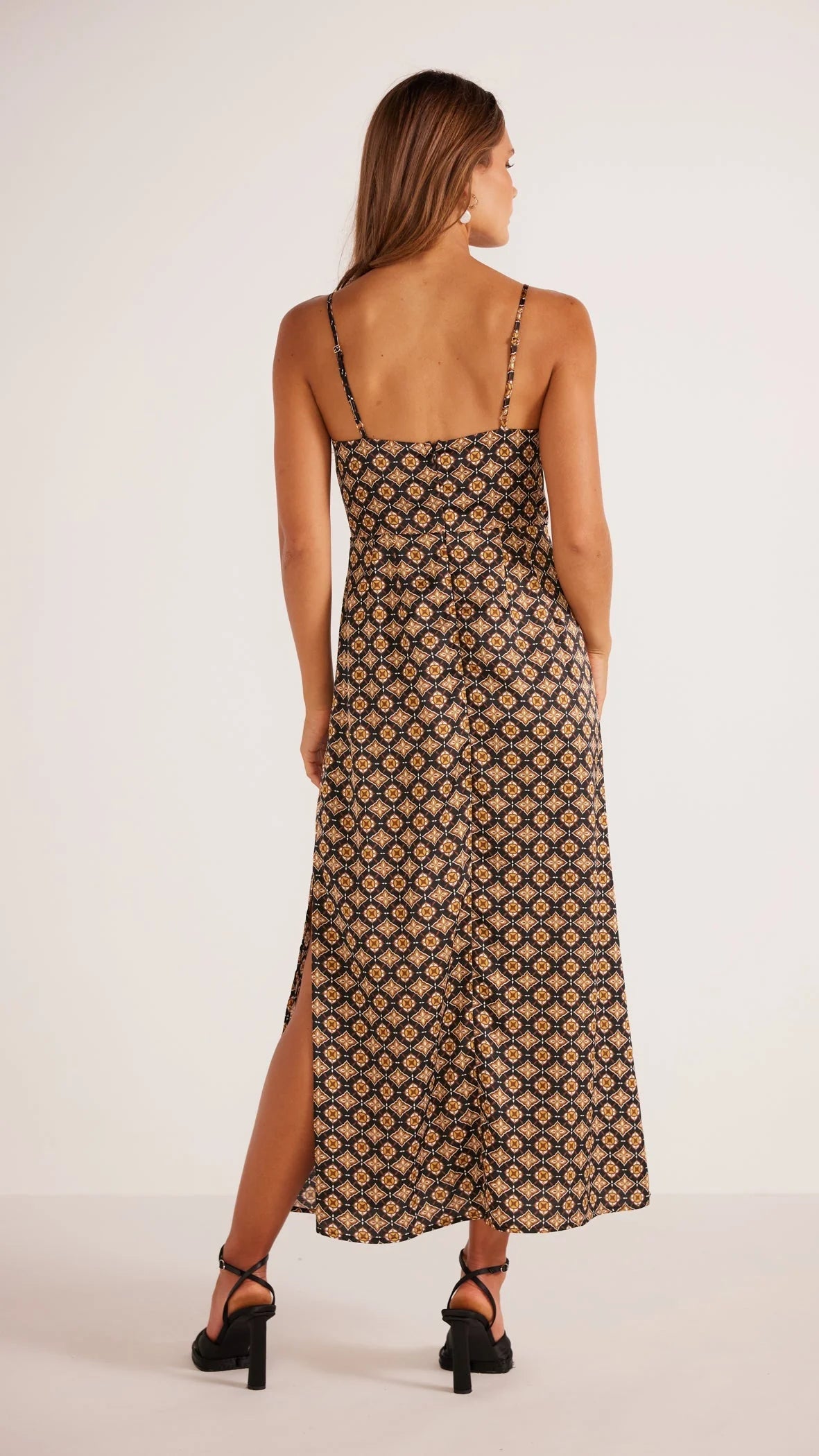 Geometrical design with cutout and adjustable straps MinkPink