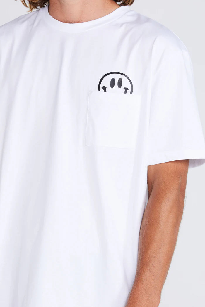 white cotton tee, pocket