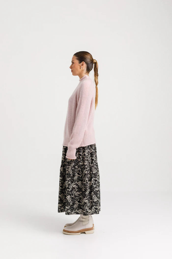Thing Thing knit in alpaca and wool and rolled hem and sleeves