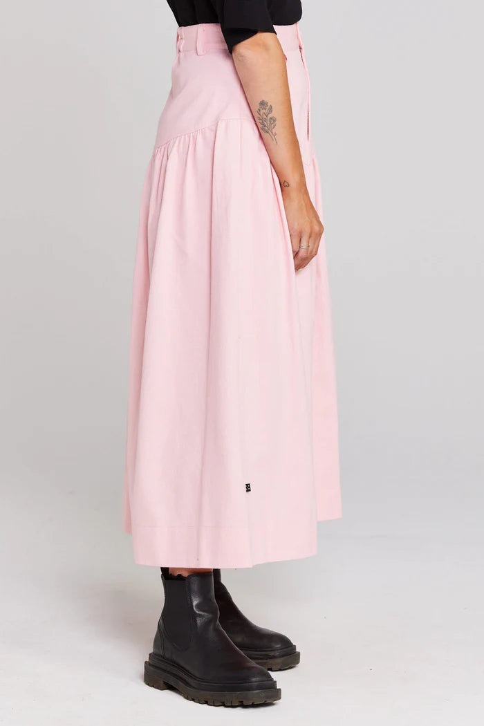 Thing Thing zoey skirt, soft pink. elasticated waistwith zip fly. cotton material
