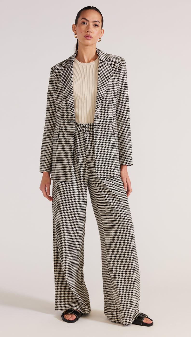 Houndstooth single-breasted blazer button closure with pockets from Staple The Label