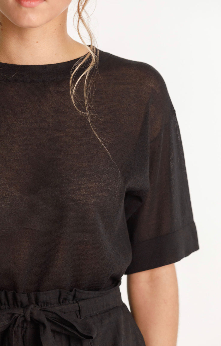 black crew neck knit, cotton