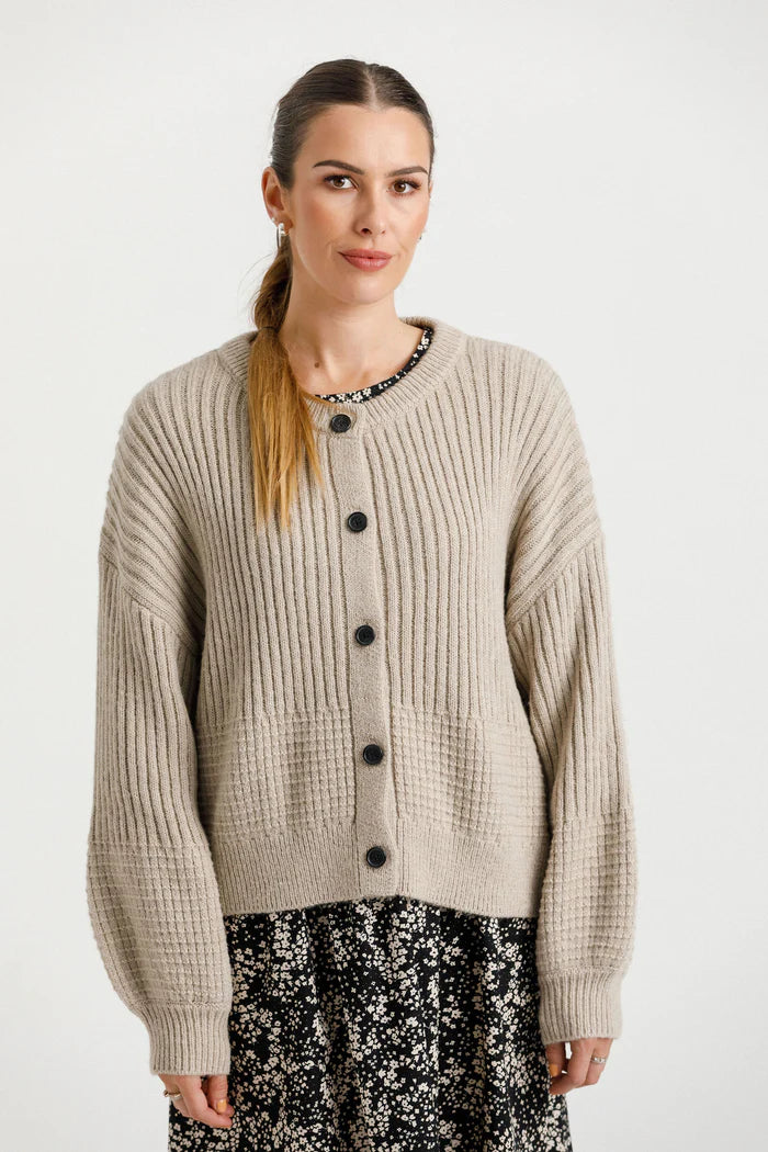 Textured cardigan with pearl finish buttons