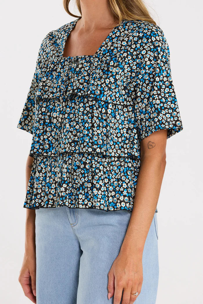 layered womans top, short length, floral and cotton