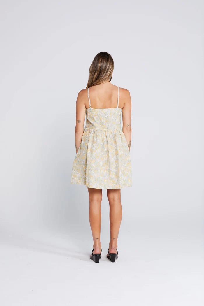 Ruched Bust, Tie at Front , Adjustable Straps, Side Zip,Pockets and cotton and linen