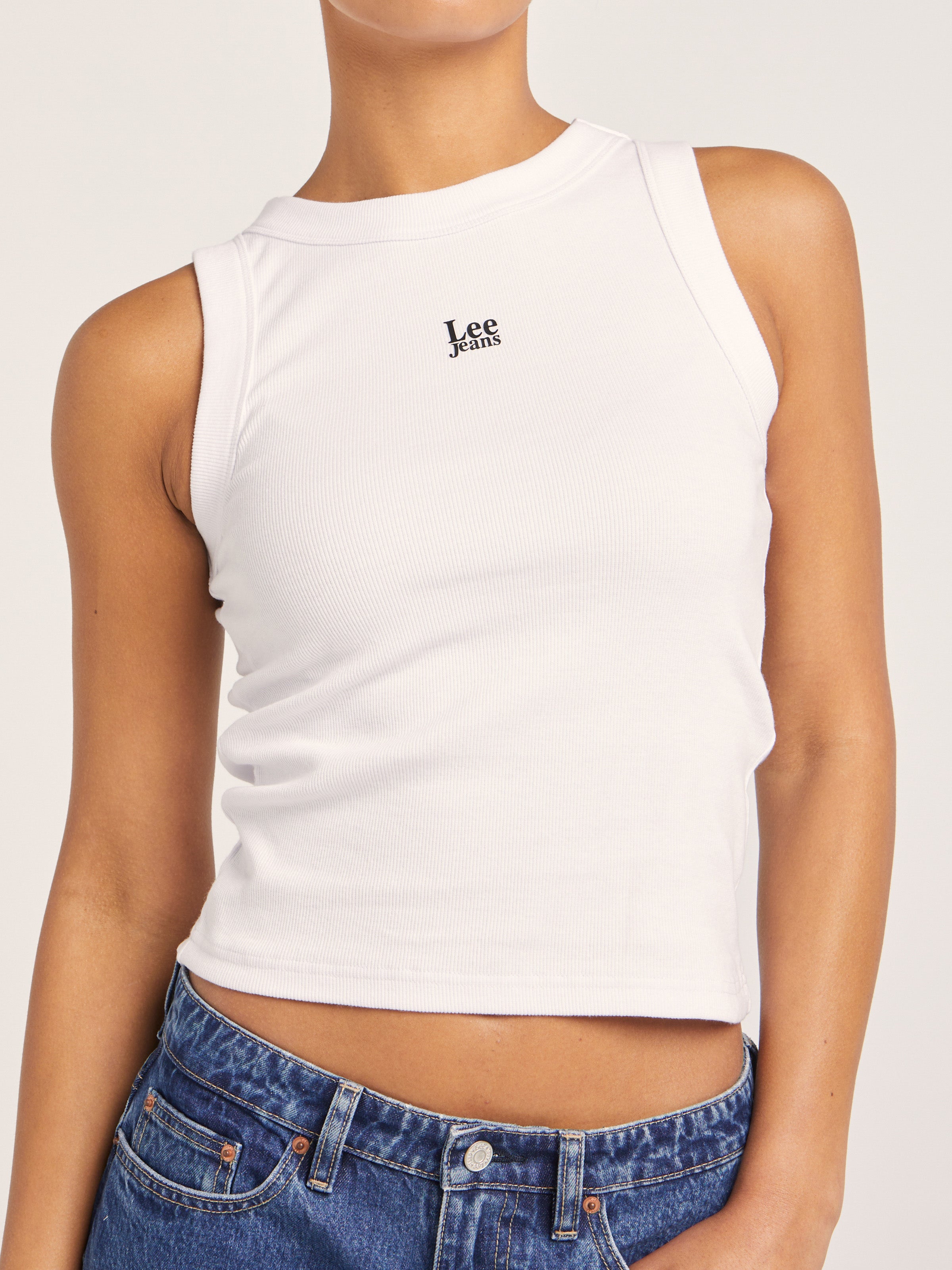 white tank top in cotton new zealnd