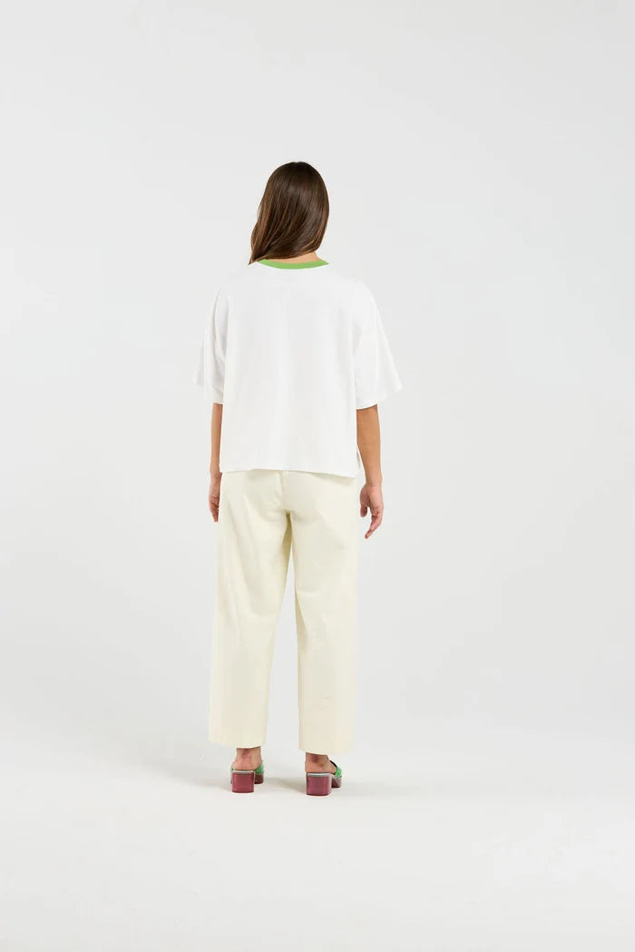 white new, crew neck, flower motif