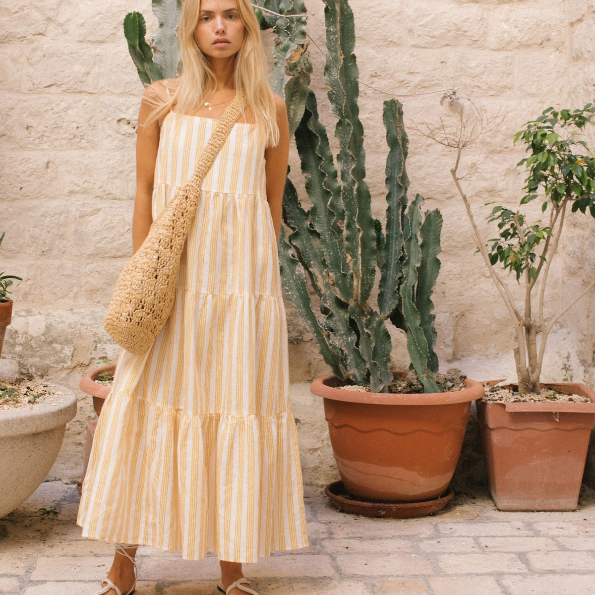charlie holiday isabella maxi dress Charlie Holiday Paisley Isabella Maxi Dress